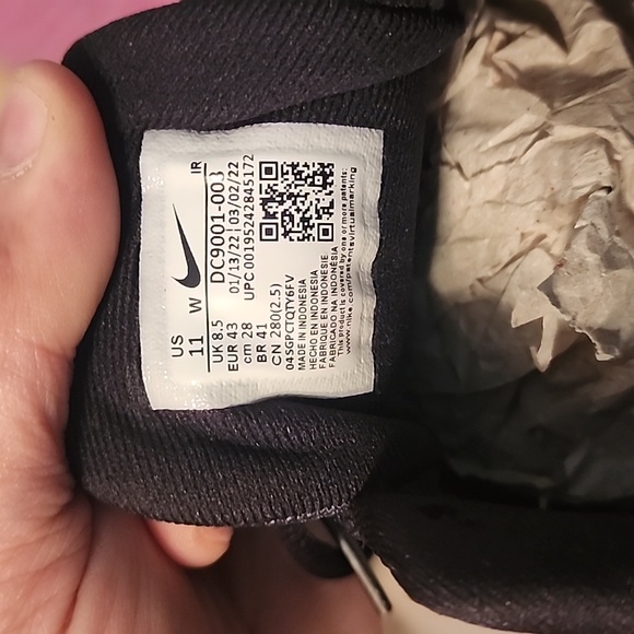 Nike Revolution size 11 wide blk - Picture 2 of 5